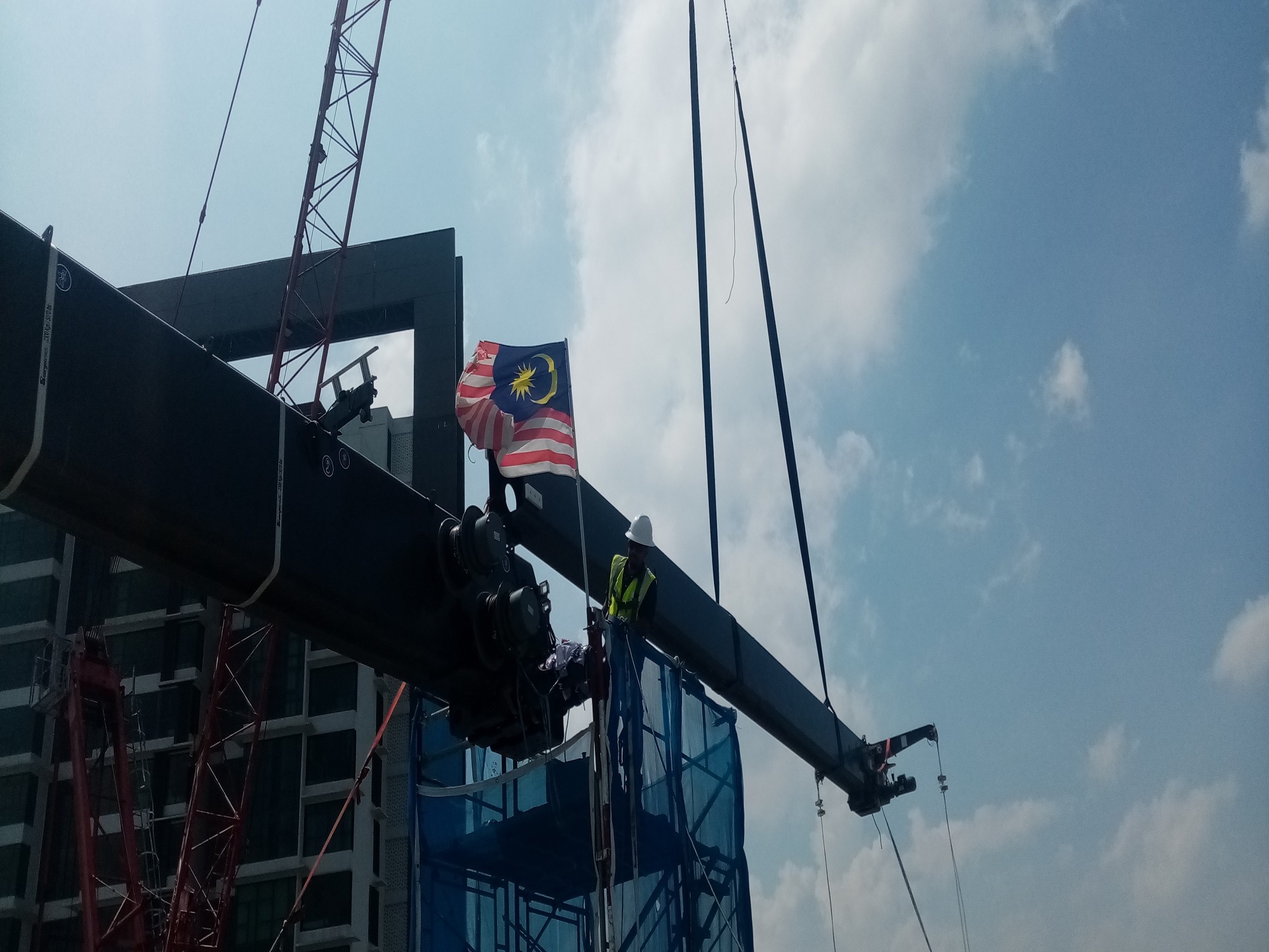 maquinas_elevadoras_malasya